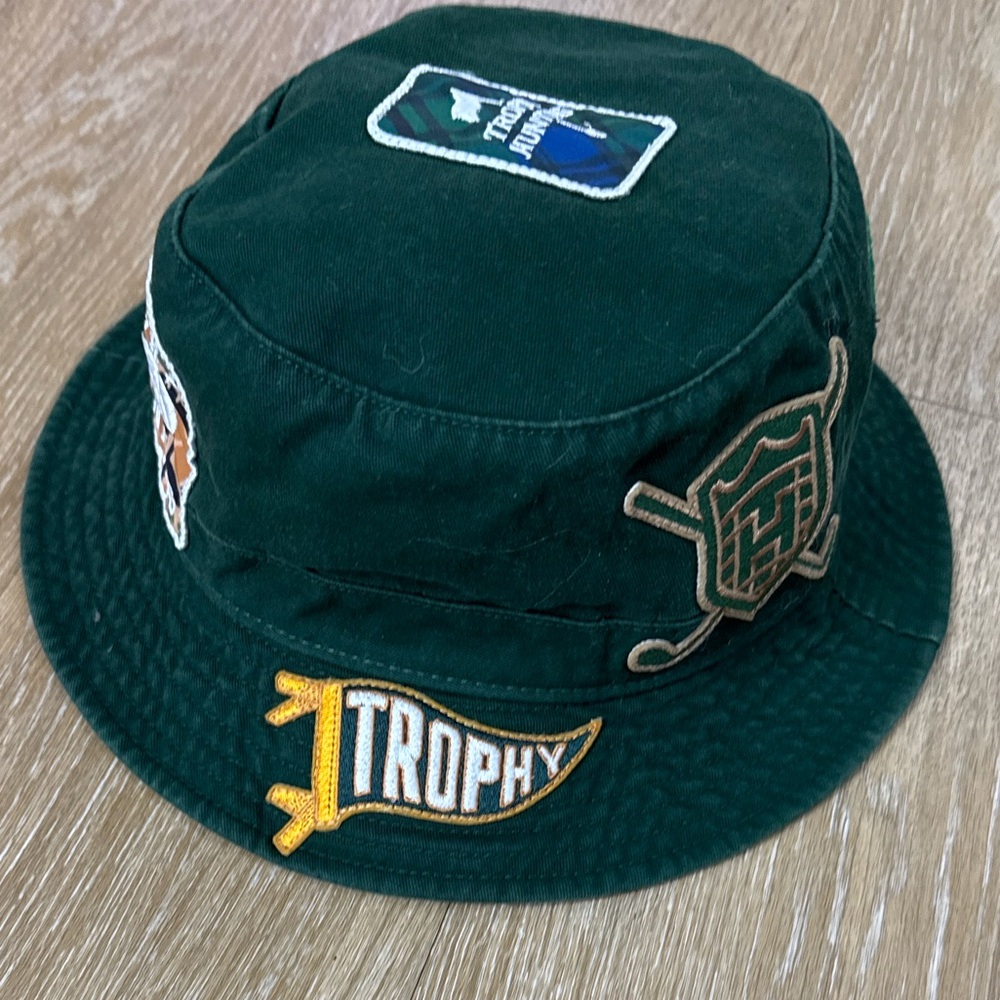 Trophy Hunting Patch Forest Green Bucket Hat size S/M - Picture 3 of 13